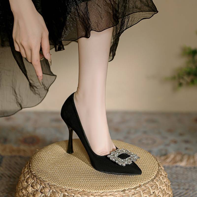 French-Style Thin-Heeled Small-Size Square Buckle New Versatile Comfortable High-Heeled Shoes, Large Sizes 41 42 43, Extra Wide and Spacious Single Shoes