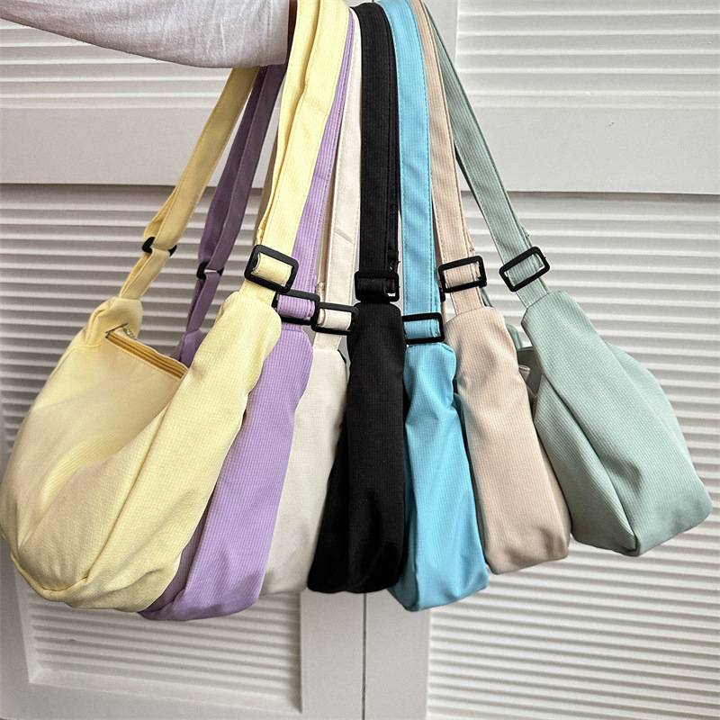 Large Capacity Canvas Shoulder Bag Women's 2023 Spring and Summer New Solid Color Simple Fashion Casual Bag Crossbody Bag Trendy
