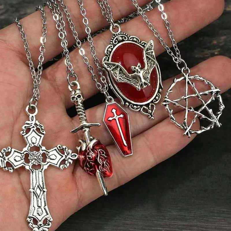 Y2K Retro Gothic Punk Style Bat Coffin Arrow Red Heart Star Pendant Necklace Set Stainless Steel Chain
