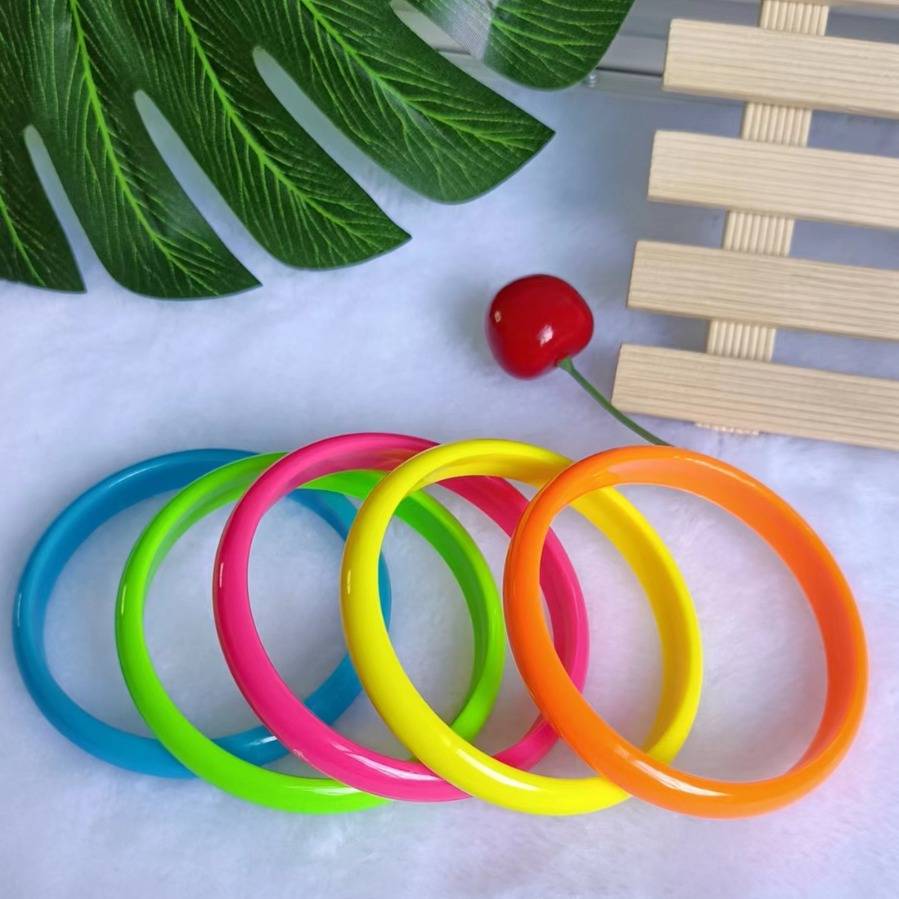 1cm plastic bracelet bracelet fluorescent color bright students cross-border fashion color European and American circle party factory