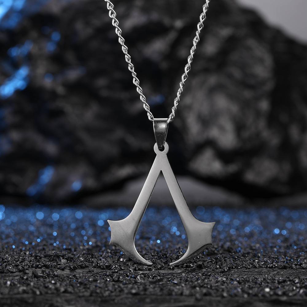 Amazon Hot Sale Stainless Steel Necklace Sickle Pendant Game Anime cosplay Necklace Necklace Factory Direct Sale