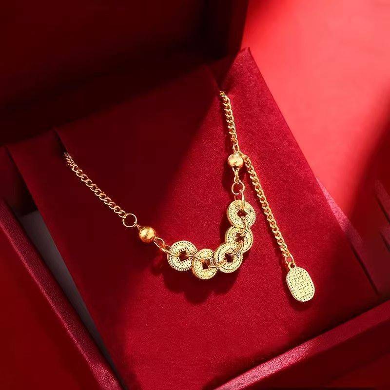 2026 New Model High-End Luxury Niche Clavicle Chain Accessory Xiaohongshu Ancient Gold Five Emperors Coin Necklace for Women