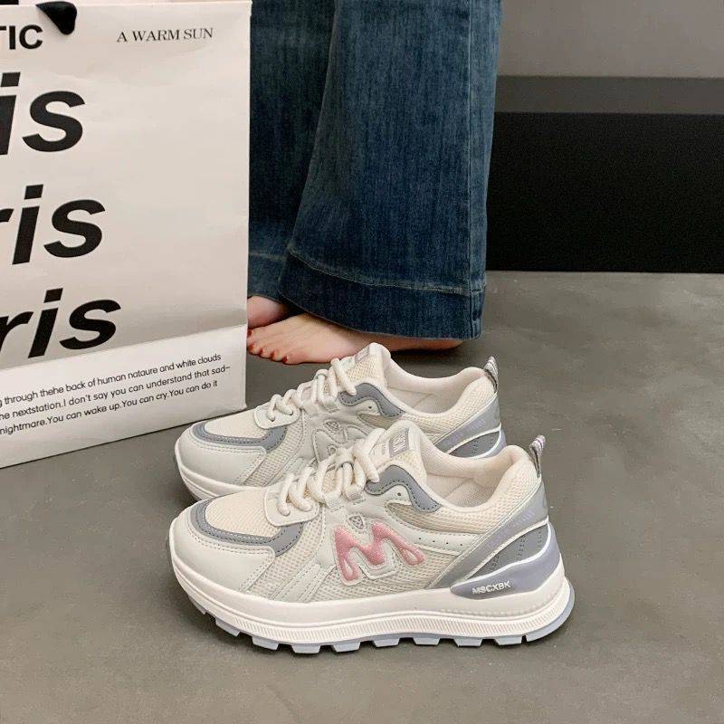Women's Soft-Soled Sports Shoes with Poop Feeling, 2025 New Summer Versatile Breathable Mesh Foot-Showing Small Running Dad Shoes