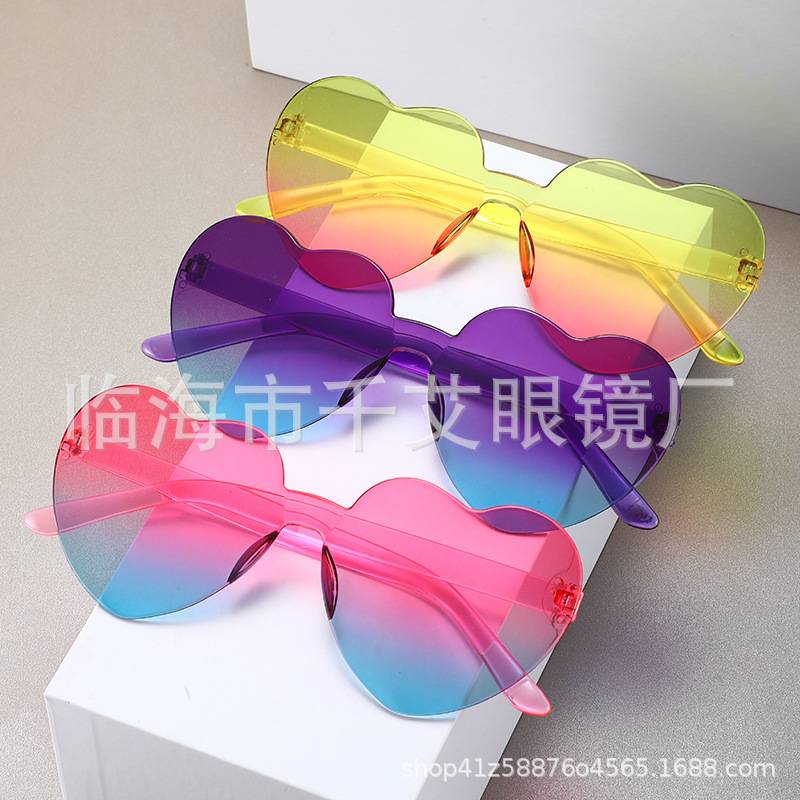 Jelly-Colored Frameless Heart-Shaped Sunglasses, Heart-Shaped One-Piece Glasses, Dazzling Colors, Cross-Border Style