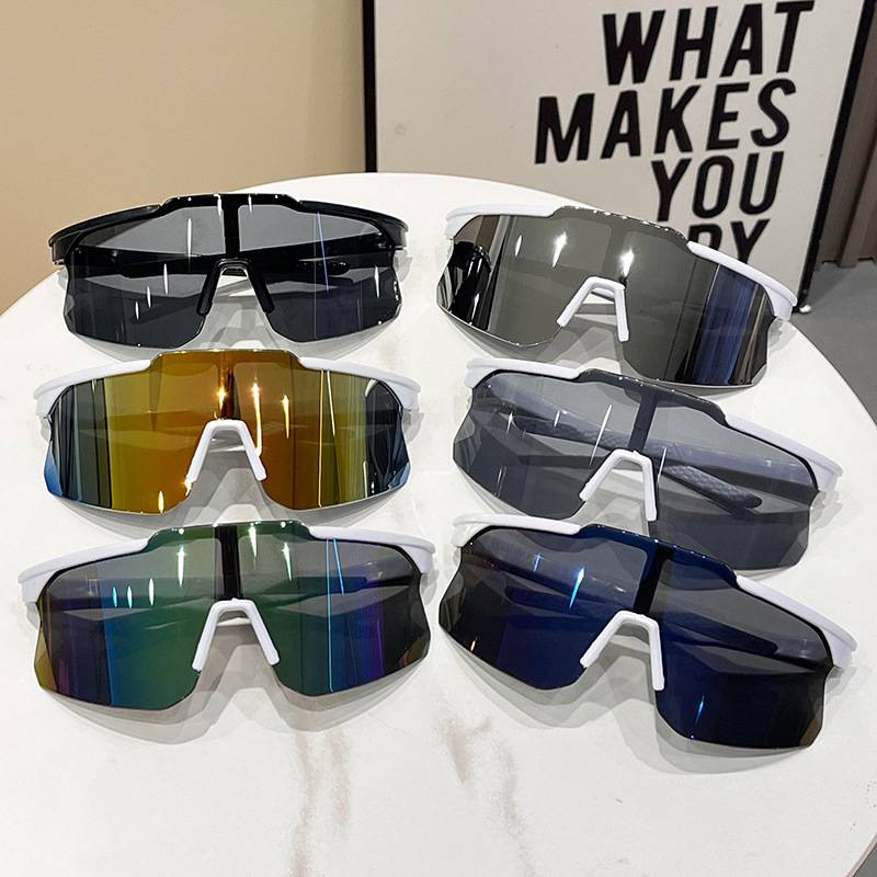 Cross-Border New Cycling Sunglasses for Men and Women Outdoor Mountaineering Running Sports Anti-Uv Windproof Internet Celebrity Goggles