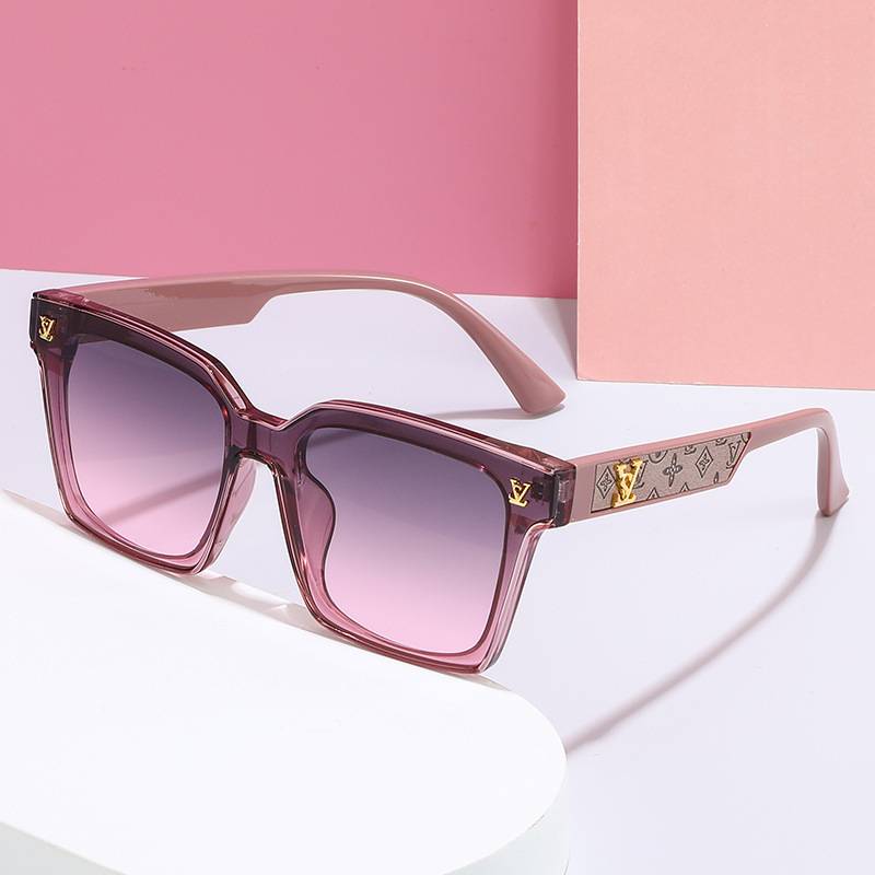 New Square Unisex Leather-Embellished Sunglasses with a High-End Feel, European and American Neutral Style Square Full-Frame Sunglasses
