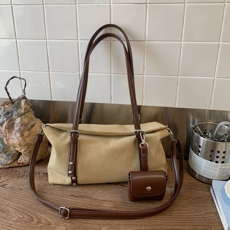 Korean Style Casual Maillard Retro Armpit Bag for Women 2025 Winter New Large Capacity Work Commuter Handbag