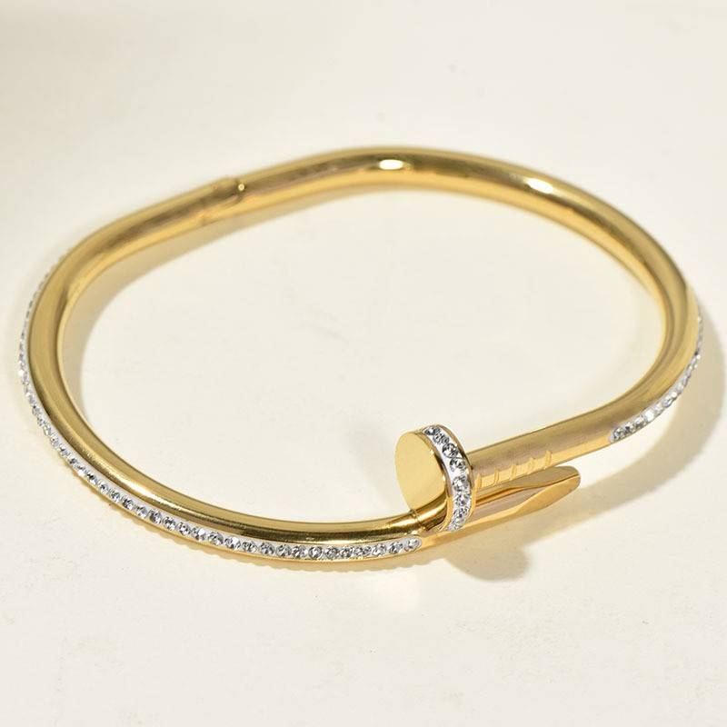 Foreign Trade Titanium Steel 18K Gold Nail Bracelet, Light Luxury Stainless Steel Versatile Couple Bracelet for Women, Best-Selling Mud Diamond Jewelry