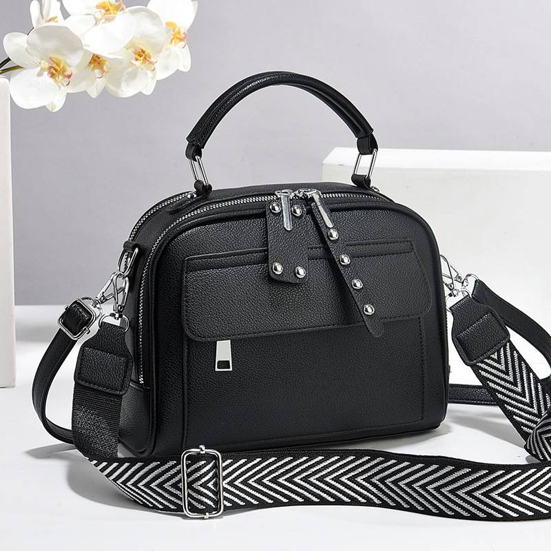 Foreign Trade New Fashionable Small Satchel Simple All-match Textive Shoulder Bag Crossbody Women's Bag Large Capacity Trendy Women's Bag