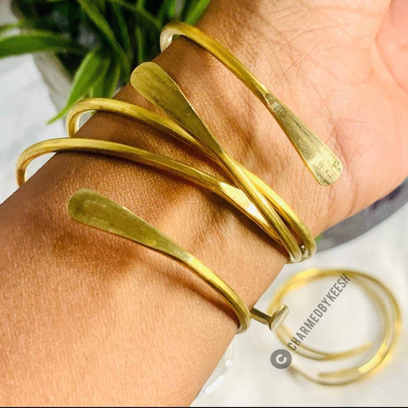 6 sets European and American punk style exaggerated bracelet bracelet hollow personality bracelet mesh metal bracelet bracelet for women