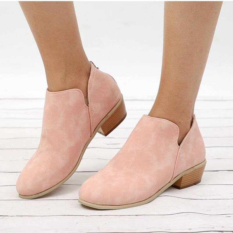 Cross-border Four Seasons Foreign Trade Large Size Women's Shoes British Style Solid Color Pointed Casual Back Zipper Low Heel Shoes for Women