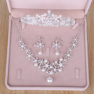 Bridal Jewelry Pearl Crown Necklace Earrings Three Piece Set Wedding Dress Wedding Accessories Hot Sale in stock Low Price