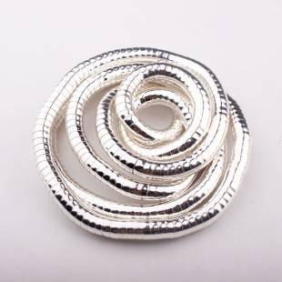 Winding Snake Necklace No Head and Tail 90cm White K Iron Plated Special-Shaped Year of the Snake Necklace Flexible Bendable Snake Bone Necklace