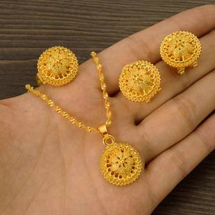African Dubai Gold Jewelry Set Bridal Necklace Earrings Bracelet Jewelry European and American Fashion Women's Accessories