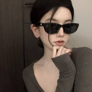 2025 New Korean Style Personalized Sunglasses for Women Retro Cat Eye Oval Frame Sunglasses Internet Celebrity Ins Style Sunshade Glasses