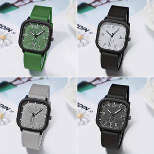 Large Square Watch for Women, Silicone Strap, Digital Dial, Quartz Watch for Men and Women, College Style, Simple Temperament Belt