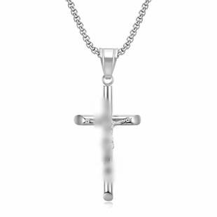 European and American Style Cross Pendant Necklace, Niche High-End Stainless Steel Gold-Plated Luxury Jewelry from Yiwu