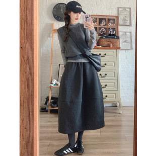 Dark Gray Thickeneded Flower Bud Skirt for Women Autumn and Winter 2025 New Woolen Elastic Waist Covering Slouchy Slimming Look Mid-Length Umbrella Skirt