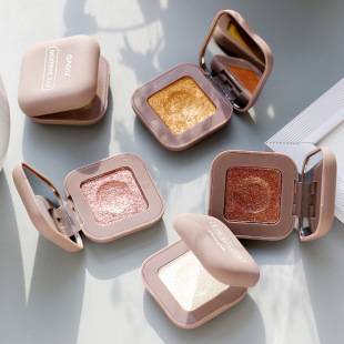 Makeup NOVO keyboard fingertip eye shadow shiny super flash powder lasting mashed potato monochrome eye shadow plate