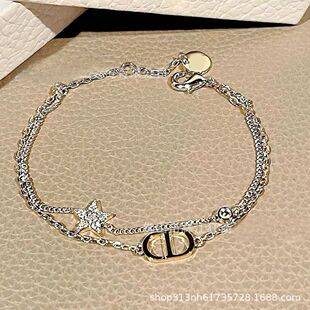 D's Classic Diamond-Encrusted Cd Bracelet for Women, Full of Diamonds, Gold Inlaid Diamond Hand Jewelry, Elegant and Versatile Bracelet