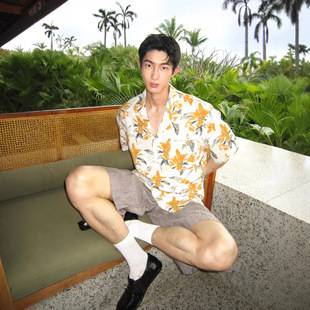 Versatile Floral All-Over Print Japanese-Style Shirt, Hawaiian Beach Loose Thin Retro Men's Floral Shirt