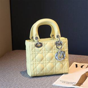 Cross-border 2026 new model sheepskin Lady Dior women's bag, fashionable shoulder, crossbody, hand-held chain bag, high-end handbag, trendy