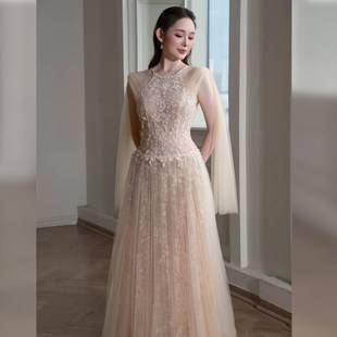 Evening dress 2026 new model for adult birthdays, elegant bridal engagement dress for petite women, halter neck toast dress, niche morning robe
