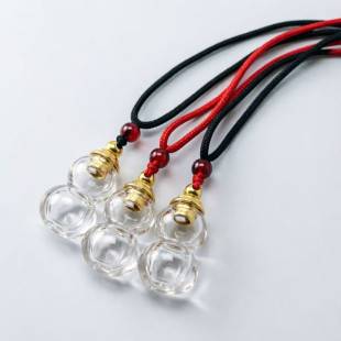 Openable Transparent White Crystal Gourd Pendant Perfume Essential Oil Bottle, Can Hold Fetal Hair, Empty Bottle for Fetal Hair, Cinnabar Necklace Pendant