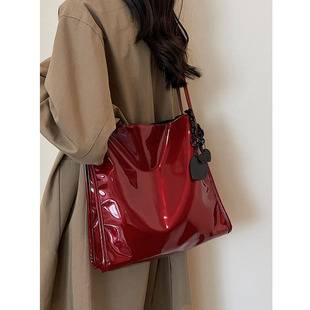 2026 Red Patent Leather Glossy Work Commuter Bag for Women, Large Capacity Summer College Student Class Tote Bag