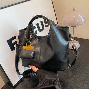 Retro Fashion Elegant Handbag for Women 2024 Autumn New Niche Design Korean Shoulder Crossbody Bucket Bag