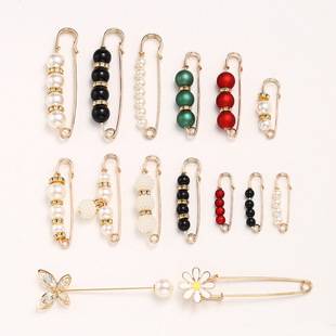 Cross-Border Pearl Waist Pin for Fixing Clothes and Skirts, a Magic Tool for Reducing Waist Size and Preventing Exposure, Brooch Waist Buckle