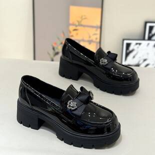 Patent Leather Thick-Soled Loafers for Women 2025 Spring and Autumn New Style Chunky Heel Slip-On Shoes British Style Small Leather Shoes