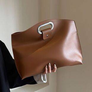 High-end light luxury large-capacity laptop bag, new simple handbag, commuter fashion laptop briefcase