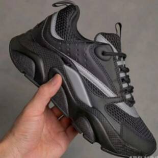 Specialized in Cross-Border Foreign Trade, We Offer Putian Shoes, D-Brand Running Dad Shoes, Couple Sports Shoes, Casual Dad Shoes, Men's and Women's Shoes