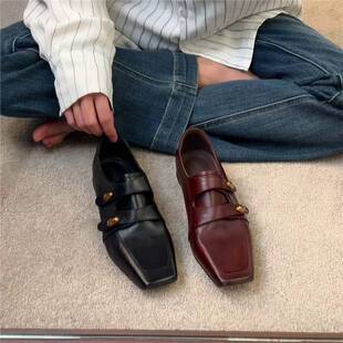 [in Stock] 2026 New British Style Square-Toe Loafers for Women, Low Heel with Velcro Design, Versatile Leather Shoes