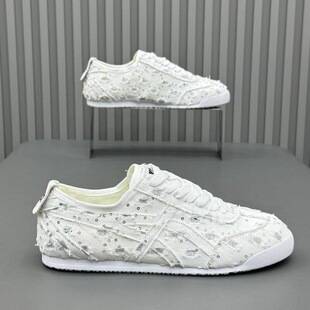 Men's flat white shoes, 2025 new model, breathable and wear-resistant series, men's trendy sneakers, new style shoes