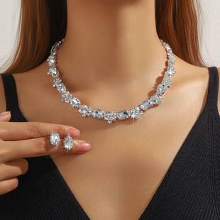 Wedding Accessories Korean Style Fashion Bridal Accessories Silver Diamond-Encrusted Necklace and Earrings Three-Piece Set