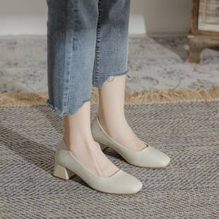 Genuine Leather French-Style Women's Shoes 2025 New Model Shallow Square Toe Chunky Heel Black Work Shoes Suitable for Pairing with Cheongsam, Commuting Shoes, Large Size