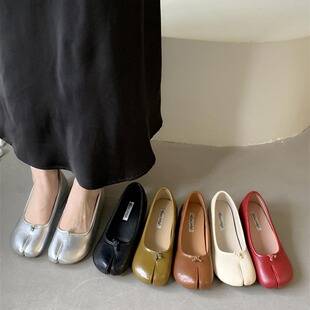 Women's 2026 Spring and Autumn Soft Leather Loafers with 5cm Hidden Height Increase, Split-Toe Design, Flat Sole, and Horse Hoof Style