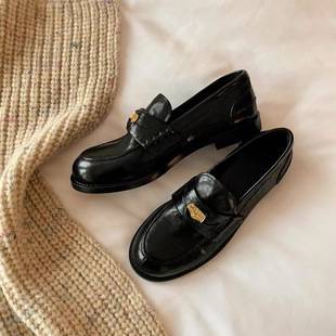 Genuine Leather Loafers for Women, Flat Shoes, Versatile Round-Toe Shoes with Small Gold Coins, British Style Small Leather Shoes, Retro Black Work Shoes