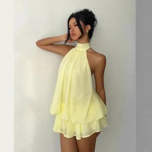 European and American cross-border women's vacation slim-fit sexy backless halter-neck tie-waist top with a flared short skirt dress