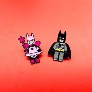 Creative Building Block Batman Brooch, Cute Cartoon Superhero Metal Badge, Trendy Clothing and Bag Accessories