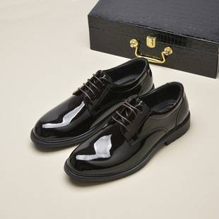 Cross-border business shoes, men's genuine leather, glossy finish, vintage British style, men's patent leather, pointed-toe, formal Derby shoes