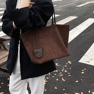 Retro Large-Capacity Frosted Texture Armpit Bag 2025 Autumn and Winter New Commuter Bag Versatile Ins Tote Bag