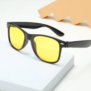 Retro Internet Celebrity Oval White Sunglasses for Women Summer High-end Seaside Sun Protection Rice Nail Yellow Sunglasses