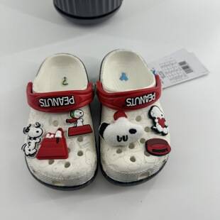 Second-generation Snoopy co-branded children's clogs, cute, casual, non-slip, breathable, supportive, personalized closed-toe slippers