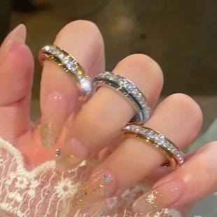 Rotatable ring! Stars Ring Women's Light Luxury High-end Sense Couple's Pair Ring Titanium Steel Ring Finger Ring