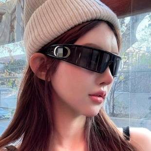 Headband Style Cat-Eye Small Sunglasses for Women, Trendy Style for Men, Cool and High-End Cat-Eye Retro Internet Celebrity Anti-Uv Sunglasses