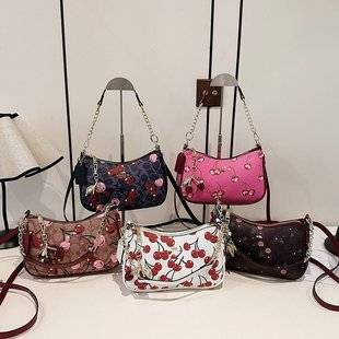 2025 New Bags Koujia Women's Bag European and American Fashion Small Square Bag Shoulder Handbag Cross-Border Cherry Armpit Bag for Women