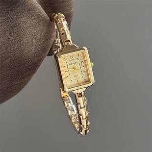 Cardamom Square Small Dial Bracelet Watch for Women, Student Niche Light Luxury Simple Elegant Retro Quartz Watch Wholesale